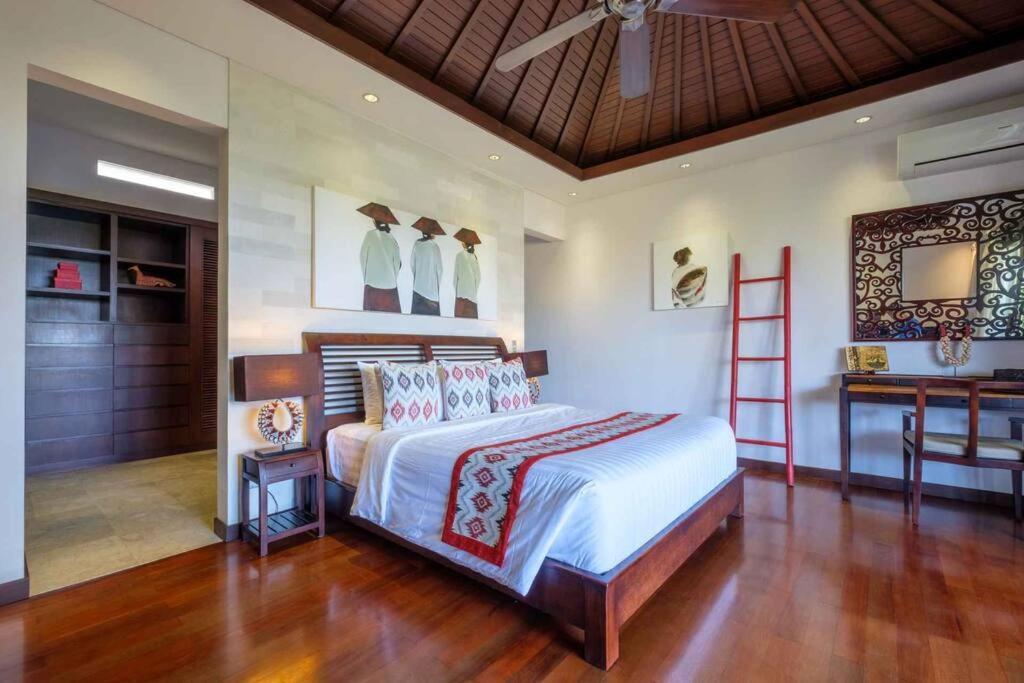 Kejora Beachfront Estate Sanur -Stunning Villa Eleven ภายนอก รูปภาพ